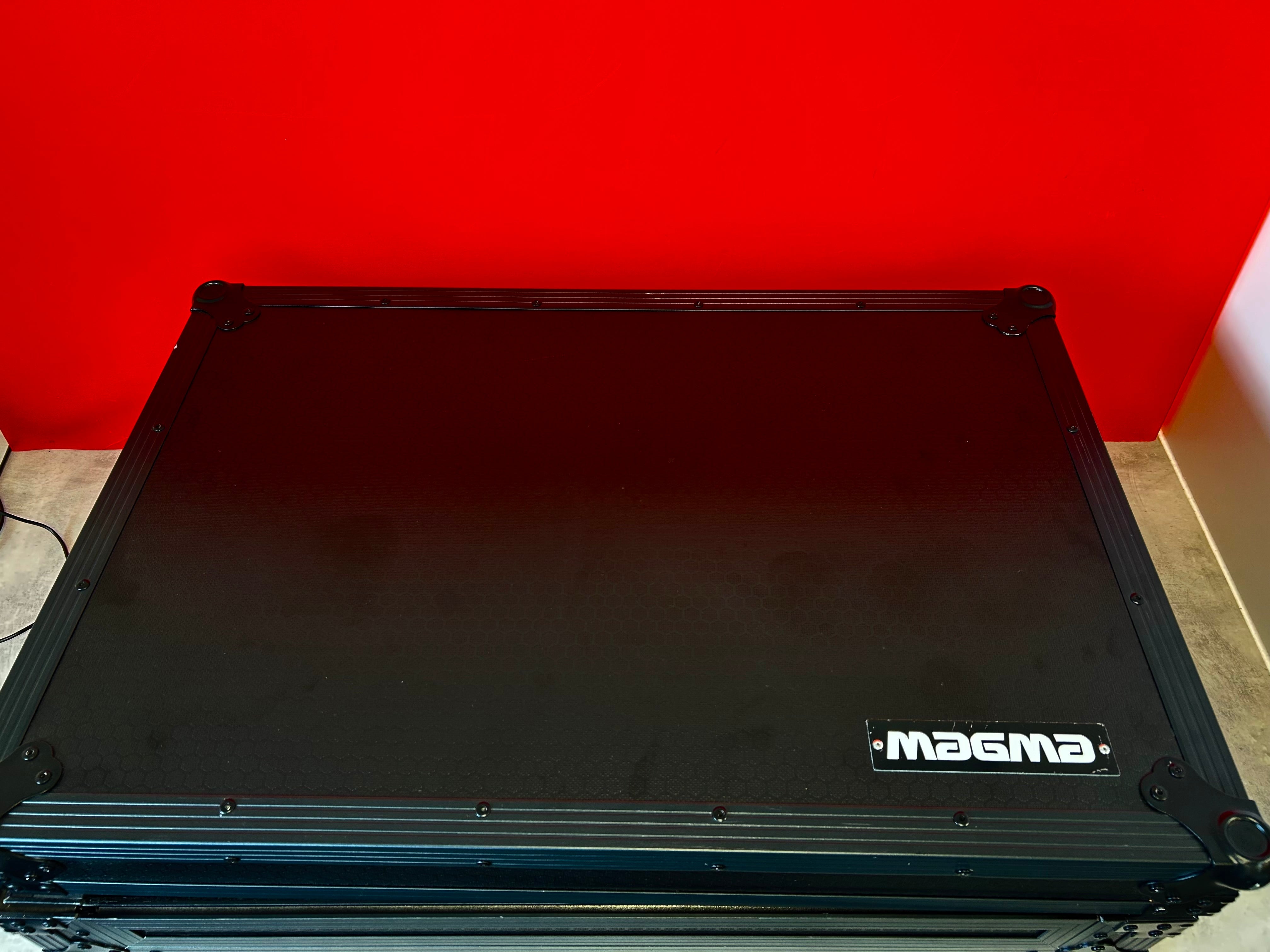 Magma DJ Controller Case XDJ - RX3/RX2 (Black/Black) - Pre Owned - Deck Converters