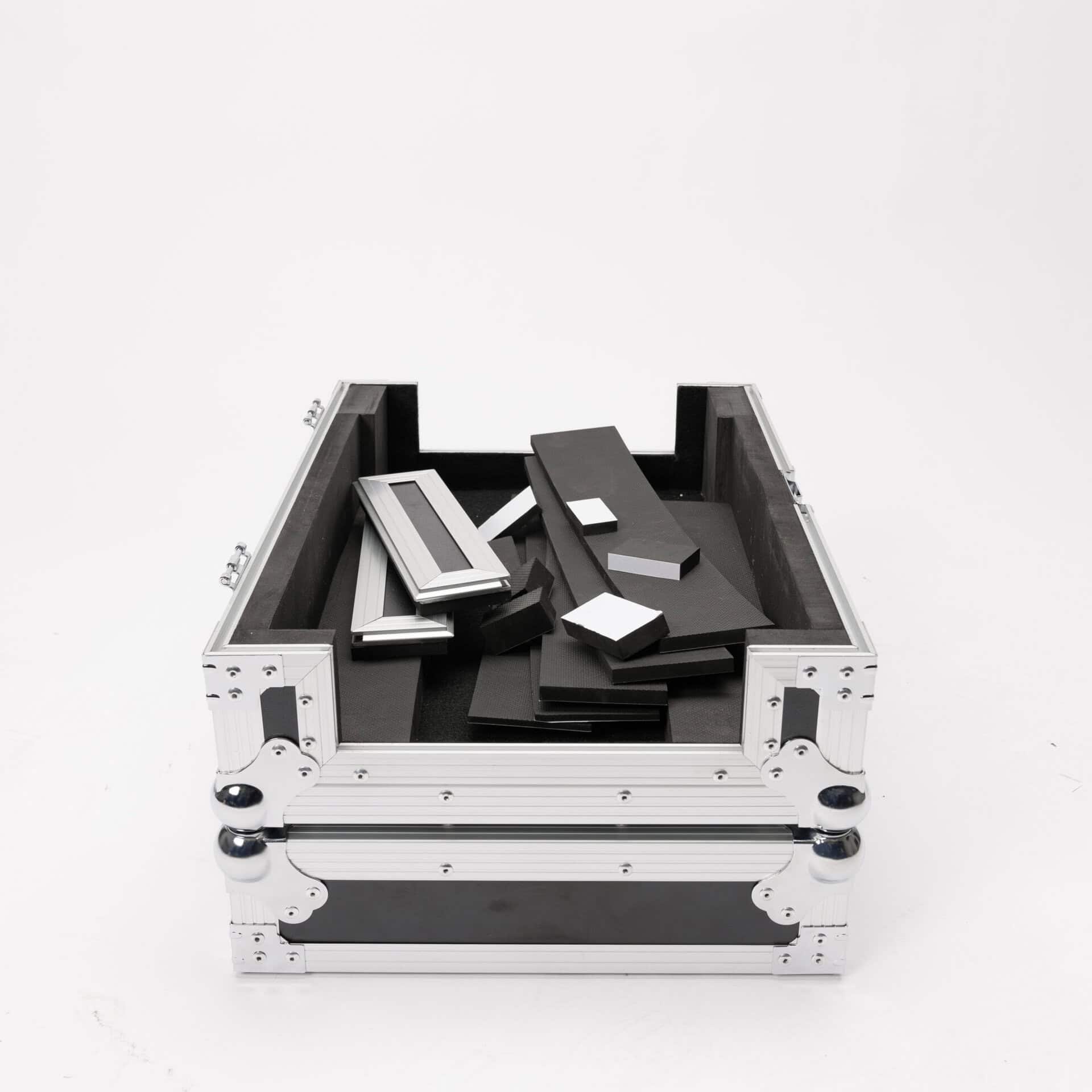 Magma Multi - Format Case Player/Mixer - Deck Converters