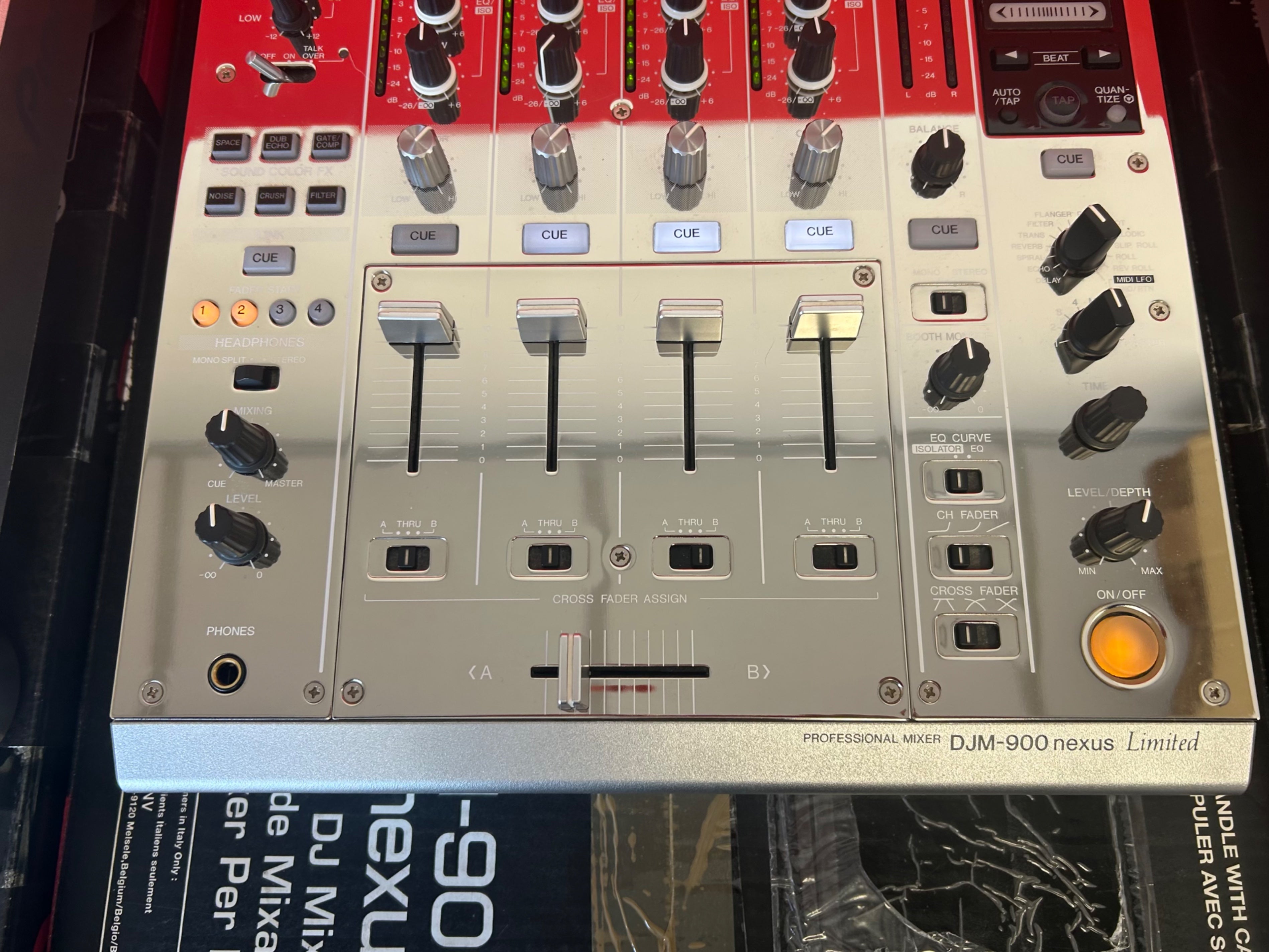 Pair Pioneer CDJ 2000 Nexus DJM 900 Nexus Platinum Limited Edition - Pre Owned - Deck Converters