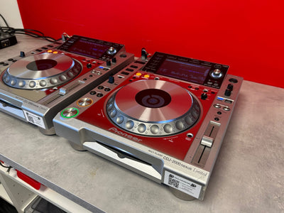 PAIR Pioneer CDJ 2000 Nexus Platinum Limited Edition - Pre Owned - Deck Converters
