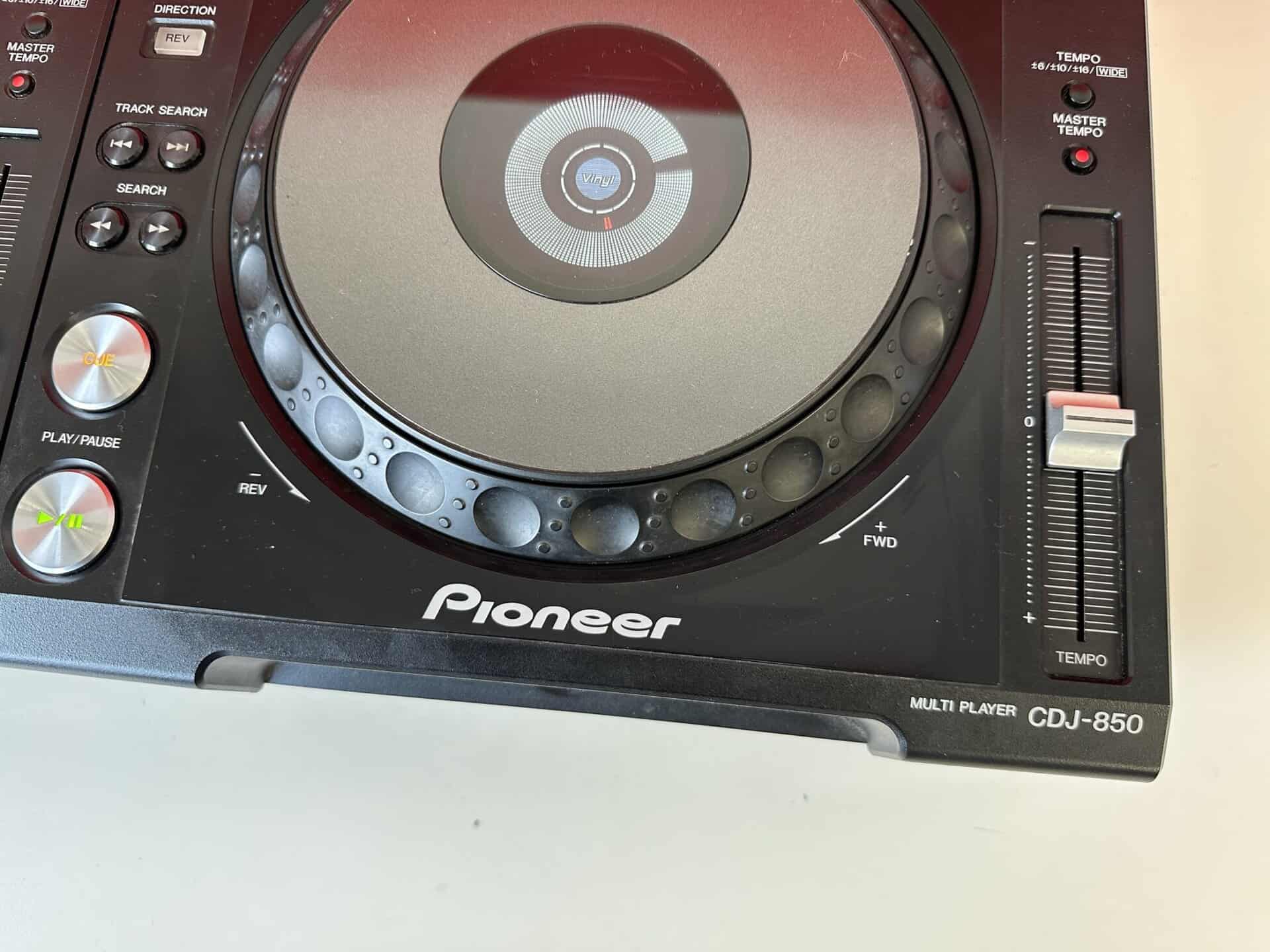 Pair Pioneer CDJ 850 CD USB DJ Decks - Deck Converters