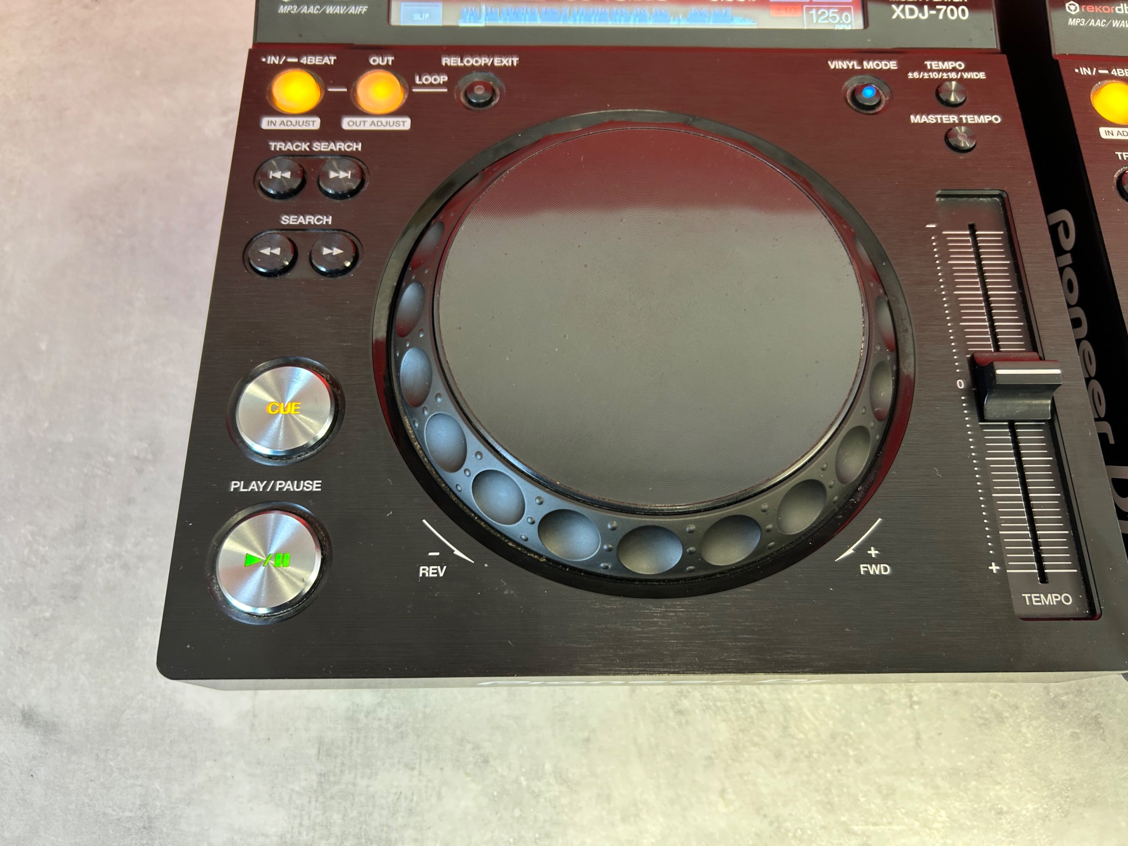 PAIR Pioneer XDJ 700 USB Decks Pre Owned - Deck Converters