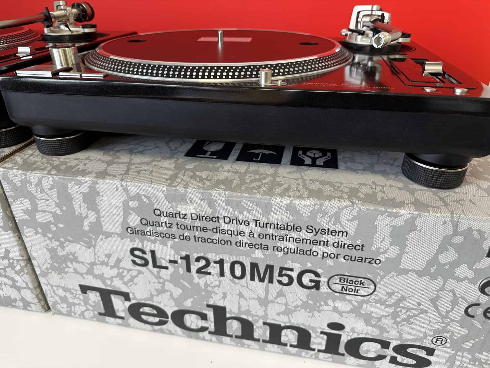 PAIR Technics 1210 M5G Turntables - Deck Converters