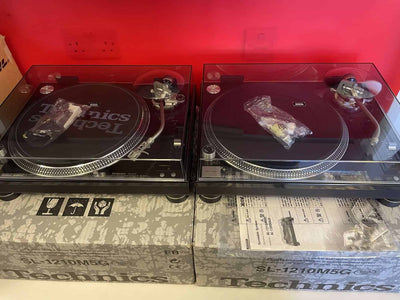 PAIR Technics 1210 M5G Turntables Boxed - Mint - Lids - Deck Converters