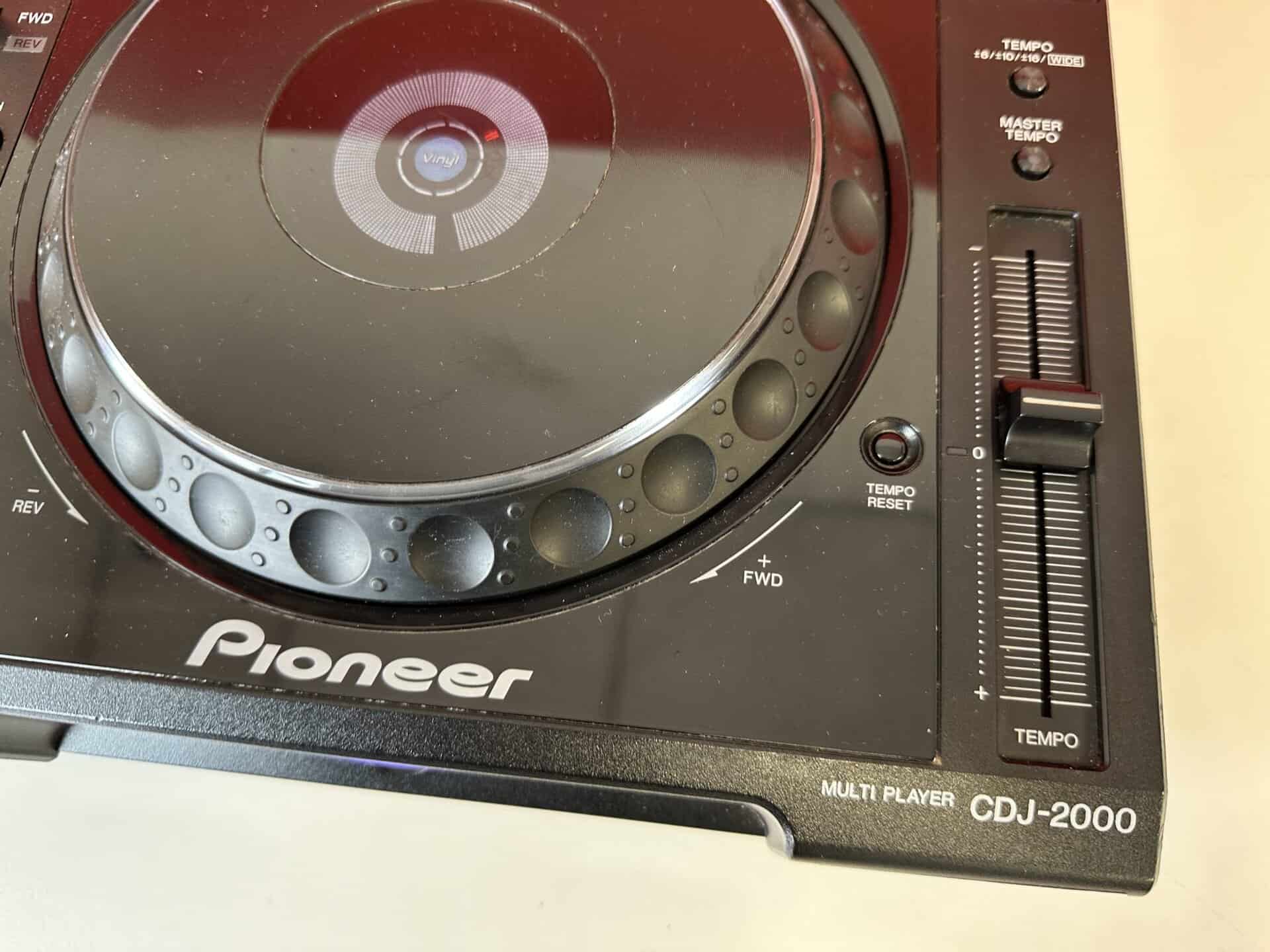 Pioneer CDJ 2000 DJ Deck - Pre Owned - Deck Converters