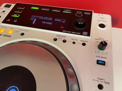 Pioneer CDJ 850 CD USB DJ Deck White - Deck Converters