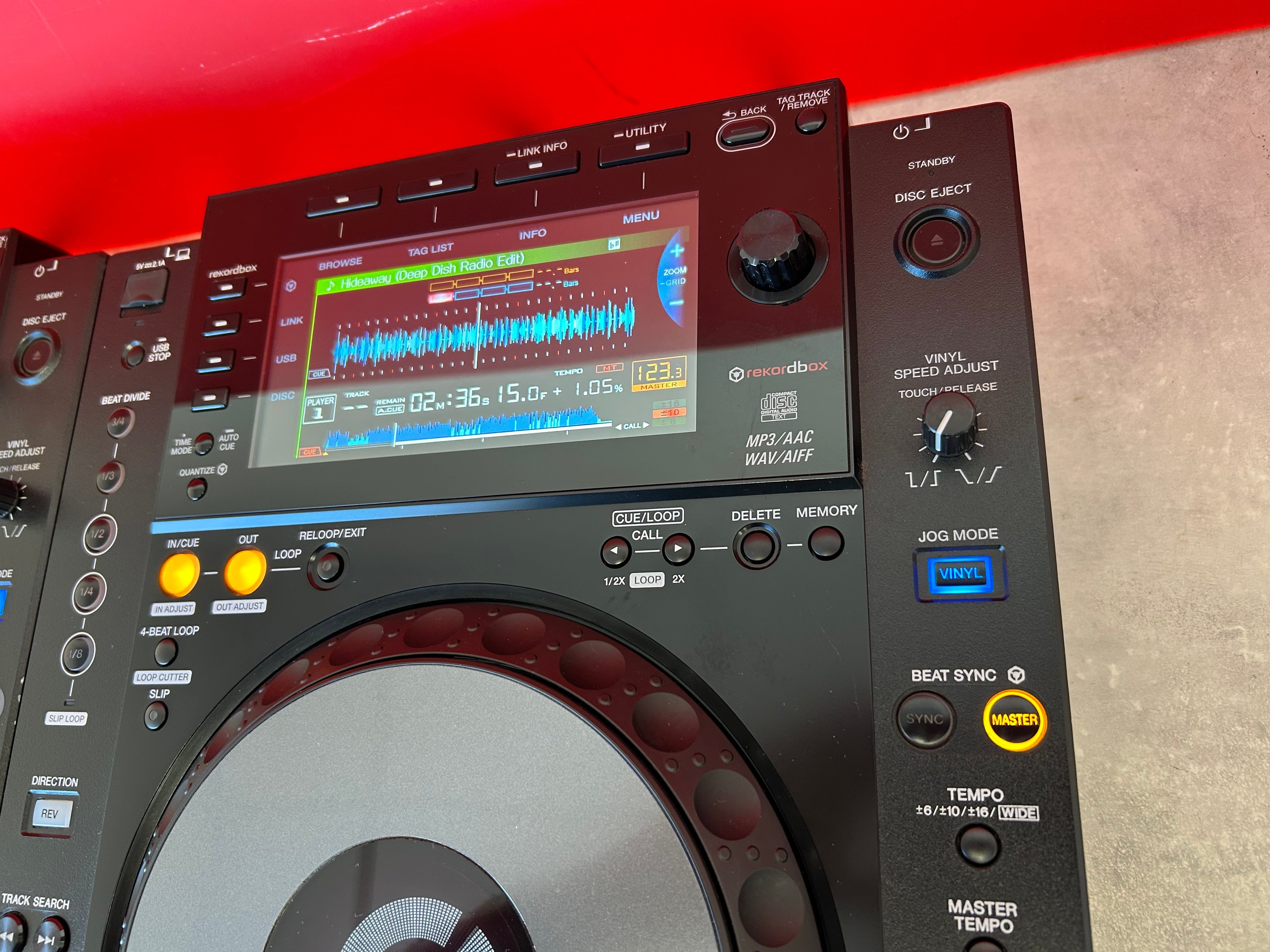 Pioneer CDJ 900 Nexus DJ Decks Pair - Pre Owned - Deck Converters