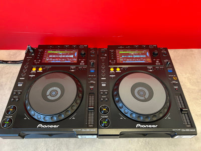 Pioneer CDJ 900 Nexus DJ Decks Pair - Pre Owned - Deck Converters