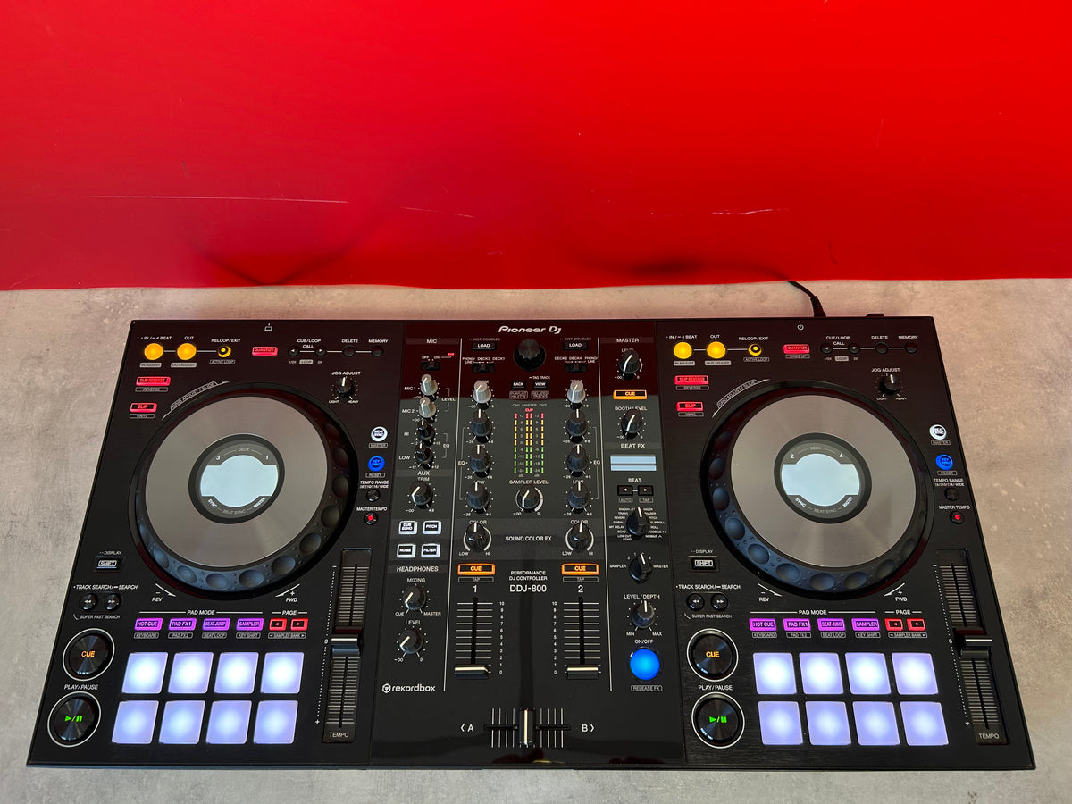 Pioneer DDJ 800 DJ Controller - Pre Owned - Deck Converters