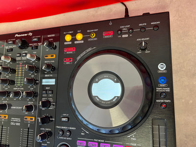 Pioneer DDJ 800 DJ Controller - Pre Owned - Deck Converters