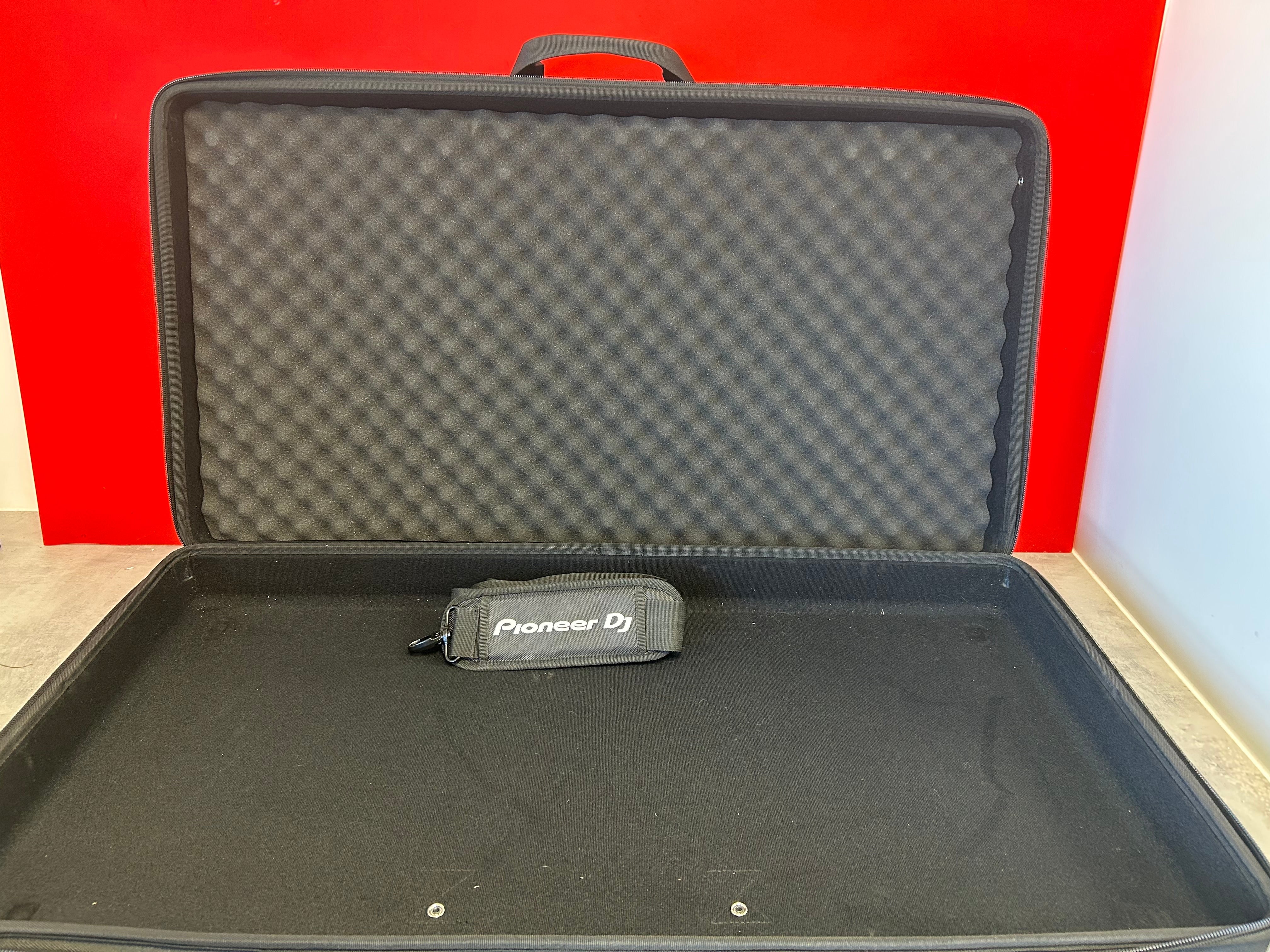 Pioneer DJ Case for XDJ XZ - Pre Owned - Deck Converters