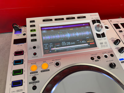 Pioneer DJ CDJ 2000 NXS2 & 900 NXS2 Set Limited Edition White - Pre Owned - Deck Converters