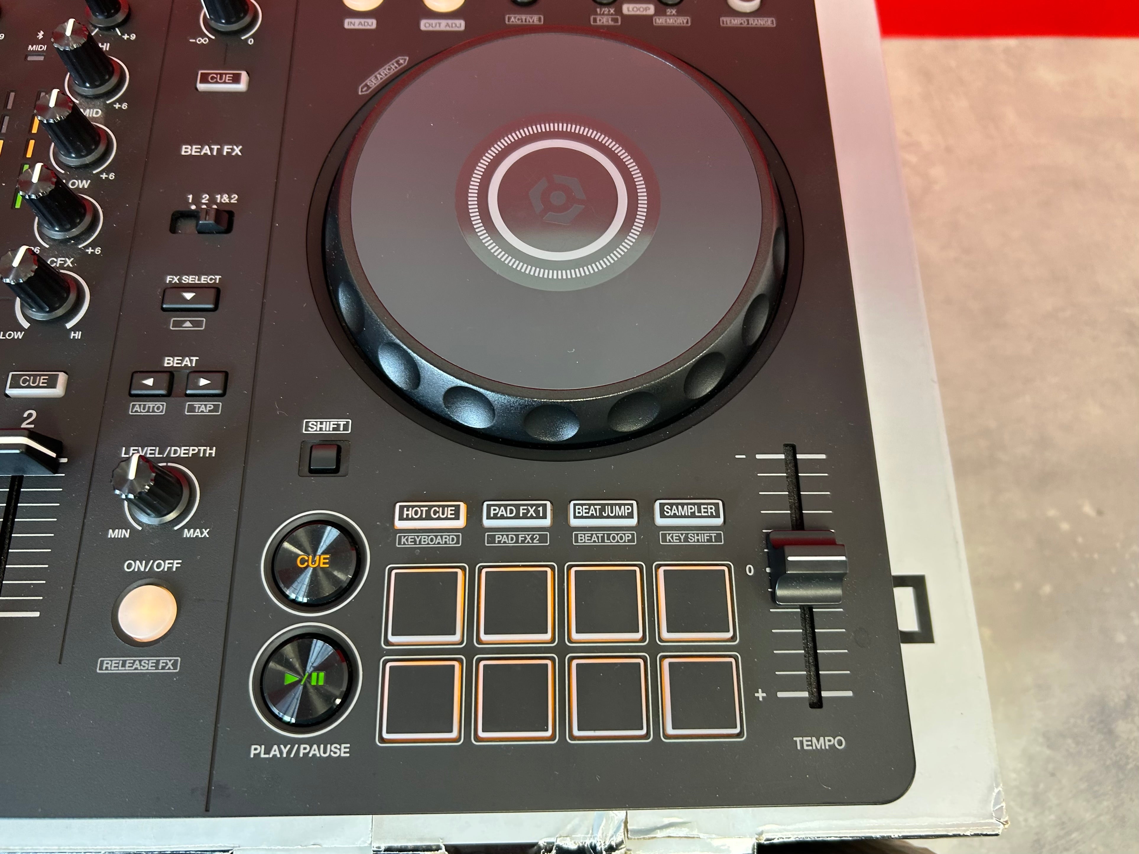 Pioneer DJ DDJ FLX4 2-Channel DJ Controller - Pre Owned – Deck