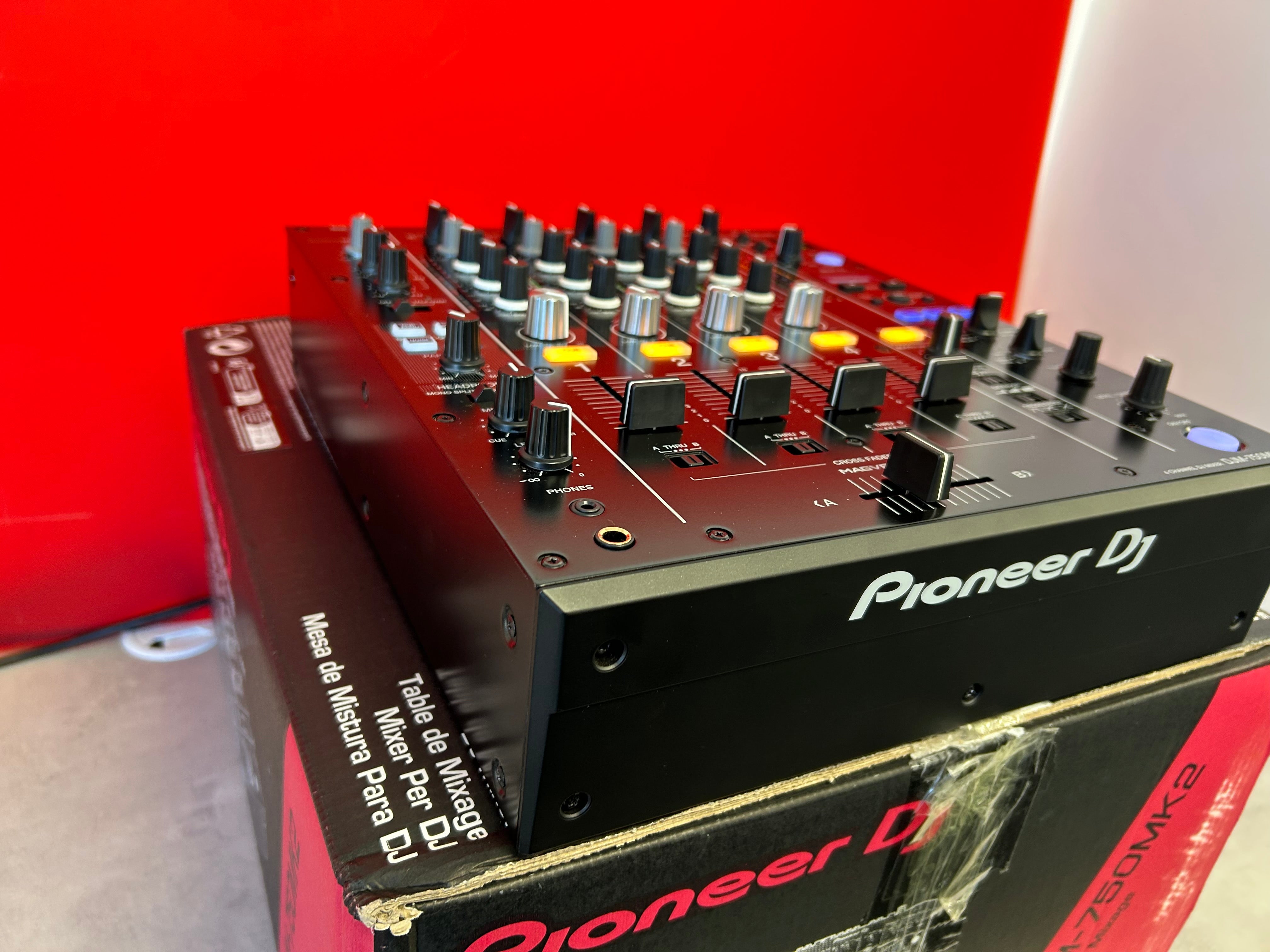 Pioneer DJM 750 MK2 DJ Mixer - Pre Owned - Deck Converters