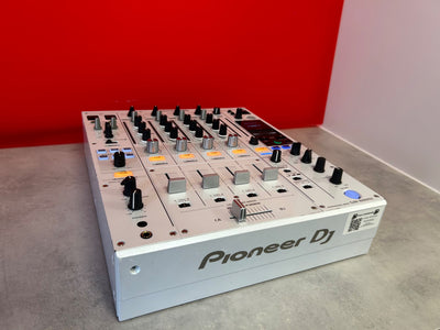 Pioneer DJM 900 NXS2 DJ Mixer Limited Edition White Pre Owned - Deck Converters