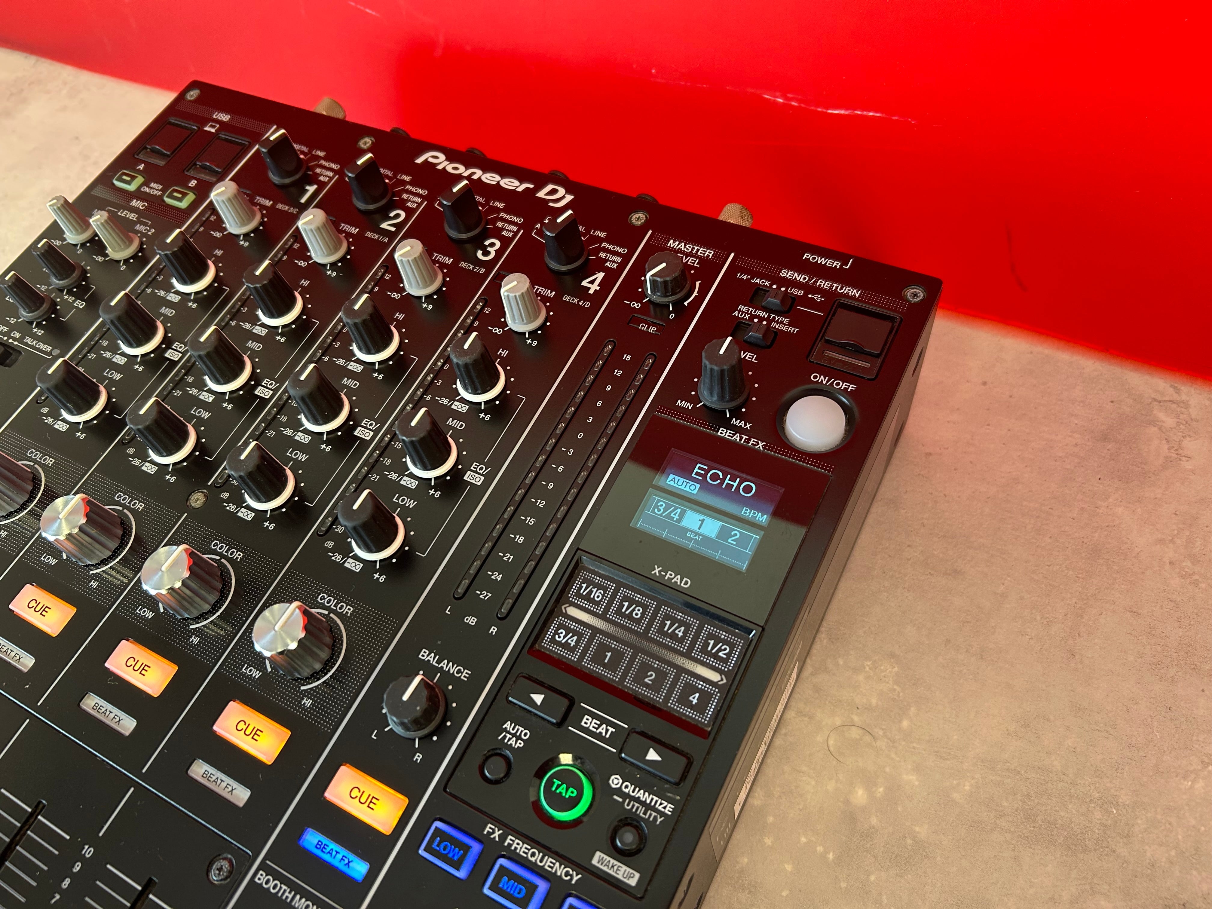 Pioneer DJM 900 NXS2 DJ Mixer - Pre Owned - Deck Converters