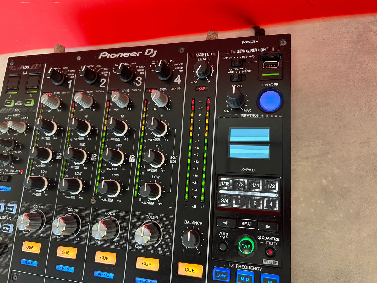 Pioneer DJM 900 NXS2 DJ Mixer - Pre Owned - Deck Converters