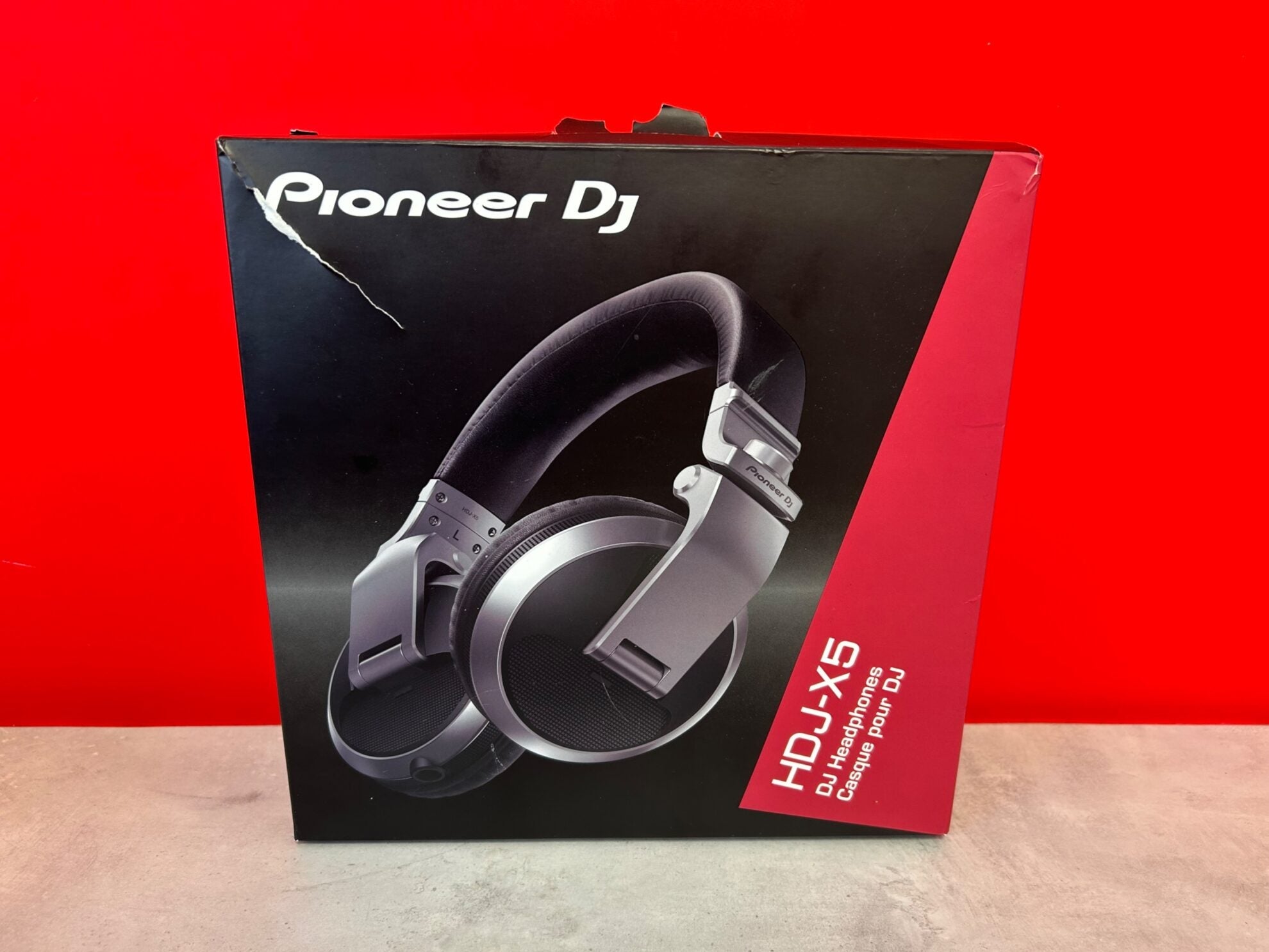 Pioneer HDJX5S Pro DJ 40mm Headphones with Swivel Ear Silver - Pre Owned - Deck Converters