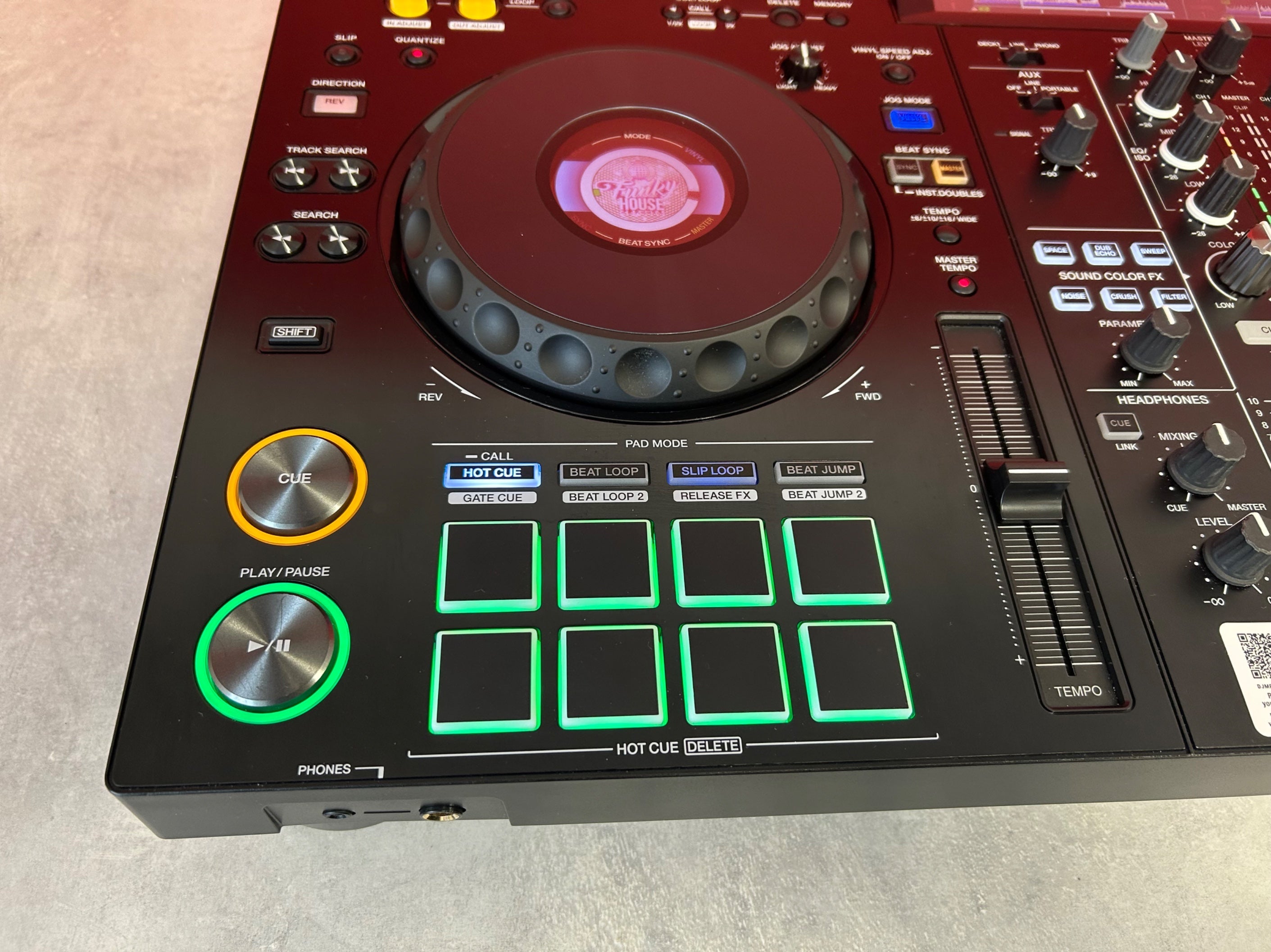 Pioneer XDJ RX3 2-Ch DJ System Pre Owned - Boxed – Deck Converters