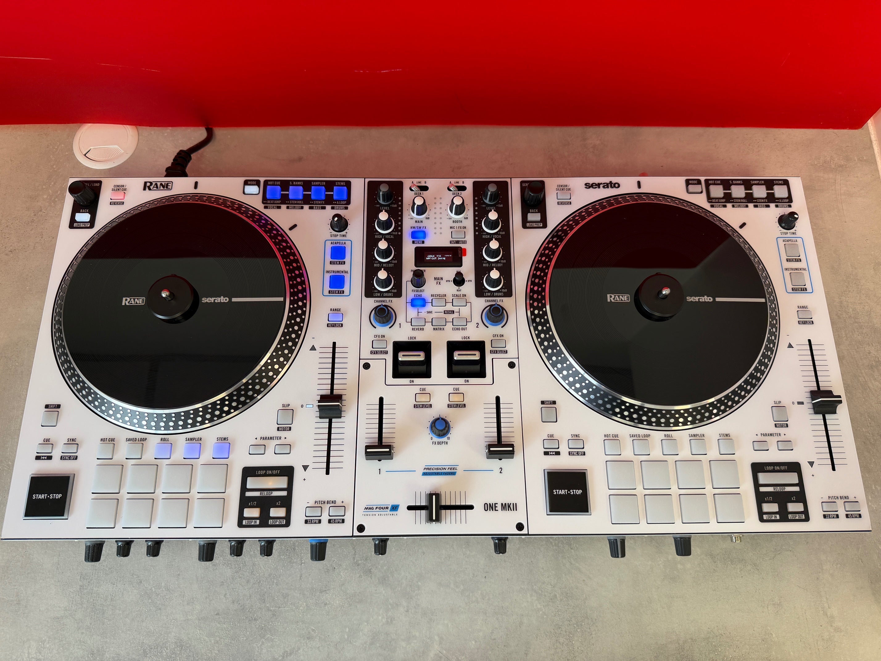 RANE ONE MKII DJ Controller - Pre Owned - Deck Converters