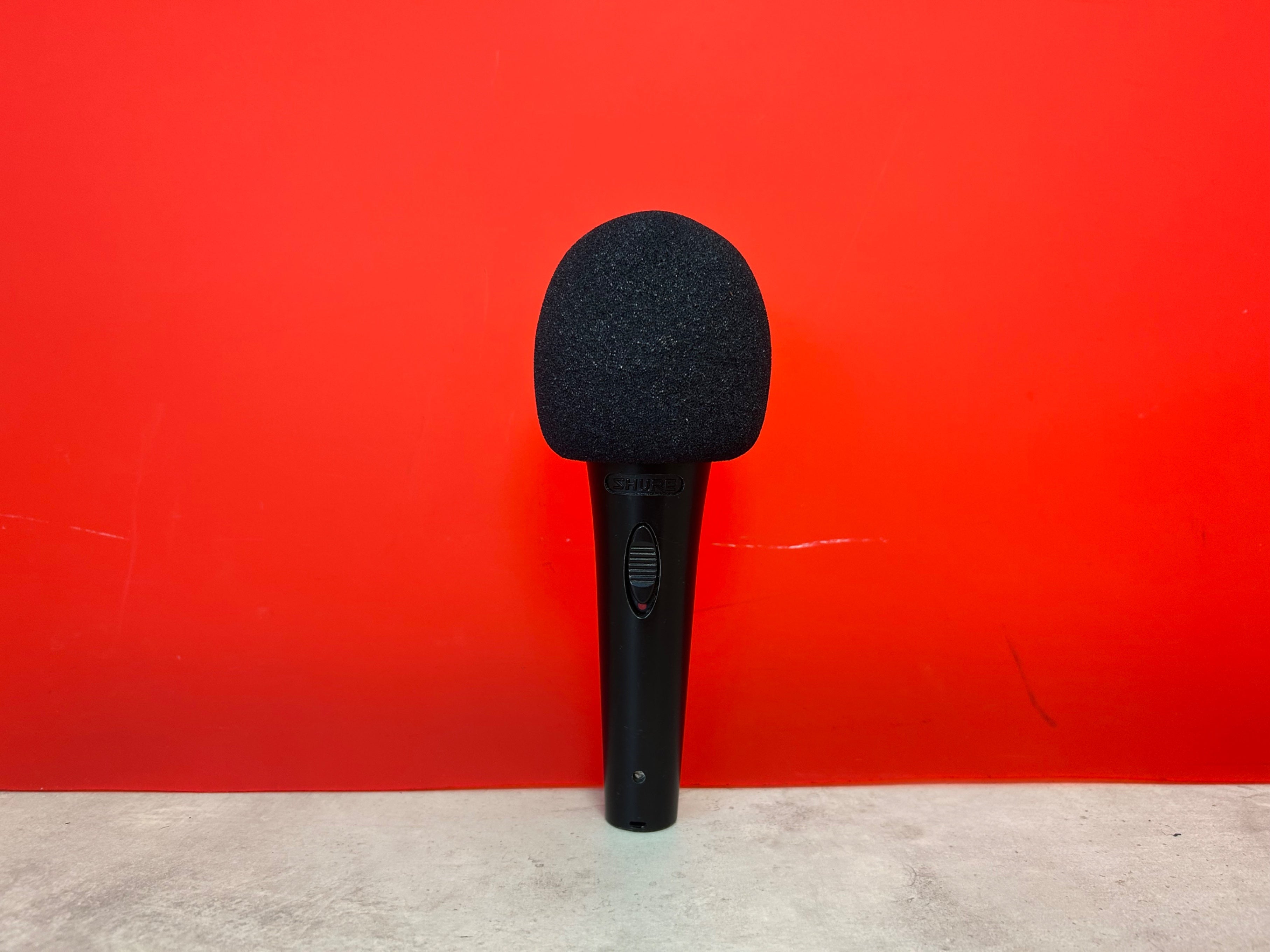 Shure PG58 Microphone with Case - Pre Owned - Deck Converters