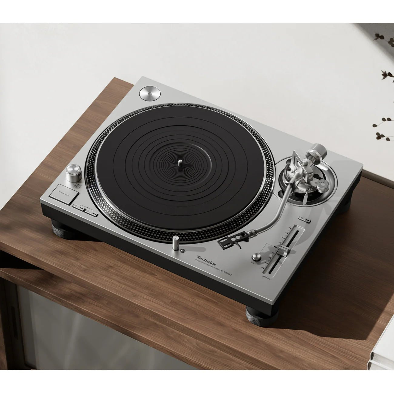 Technics SL 1200GR2 Direct Drive Turntable Silver Deck Converters Technics SL 1200GR2 Direct Drive Turntable Silver Deck Converters