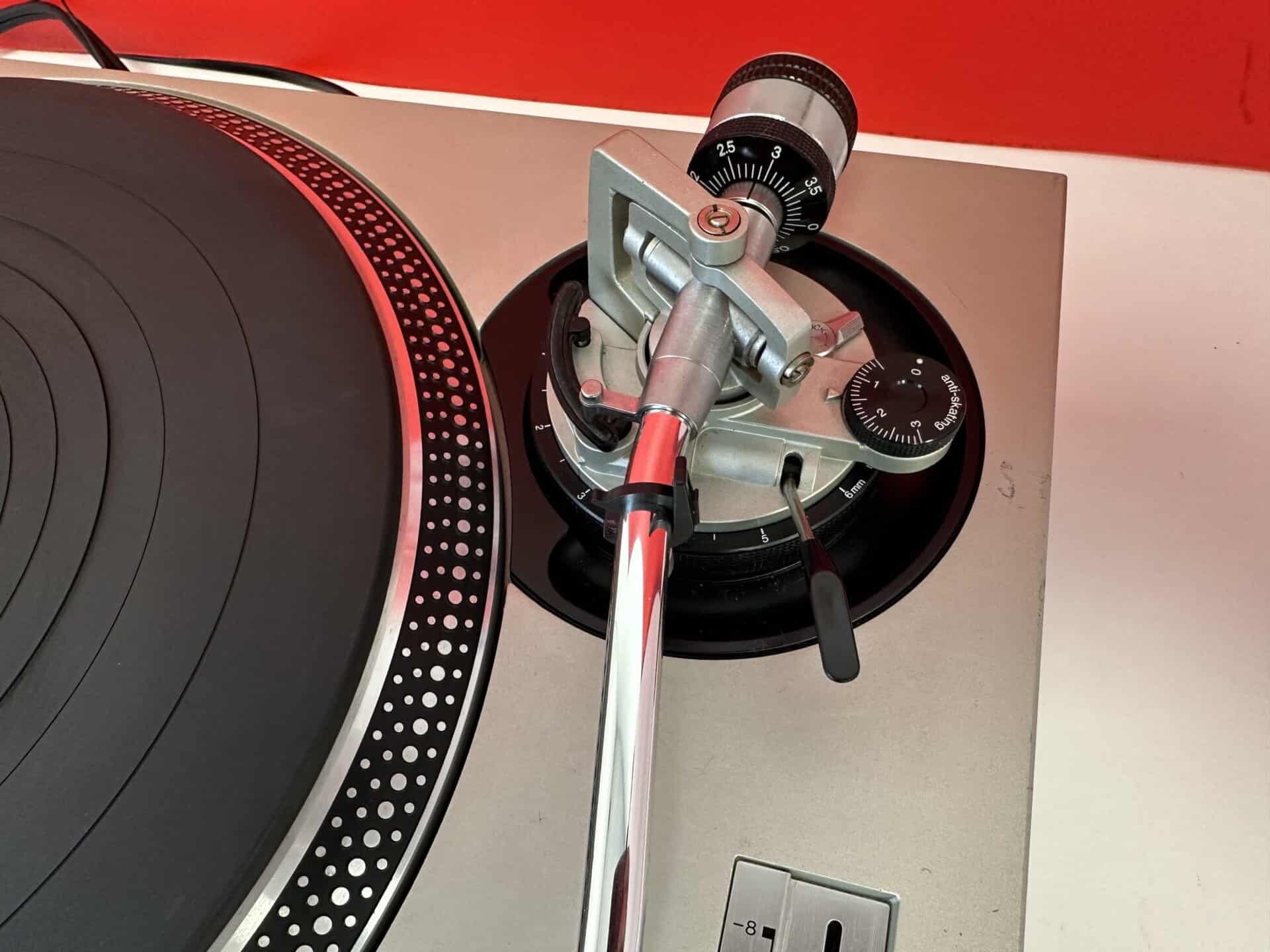 Technics SL - 1200MK2 Quartz Direct Drive Turntable Pre - Owned - Deck Converters