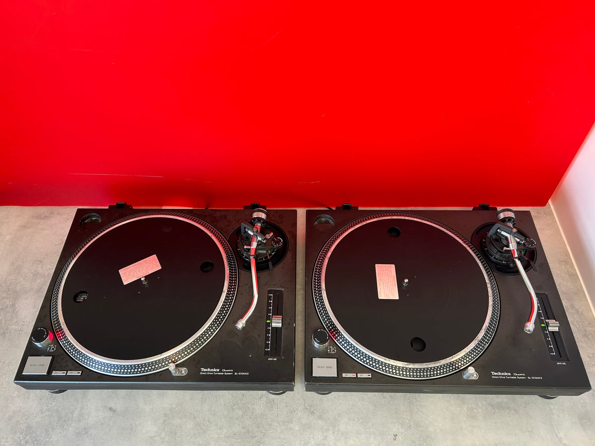 Technics SL 1210 MK2 Turntables Pair - Pre Owned - Deck Converters