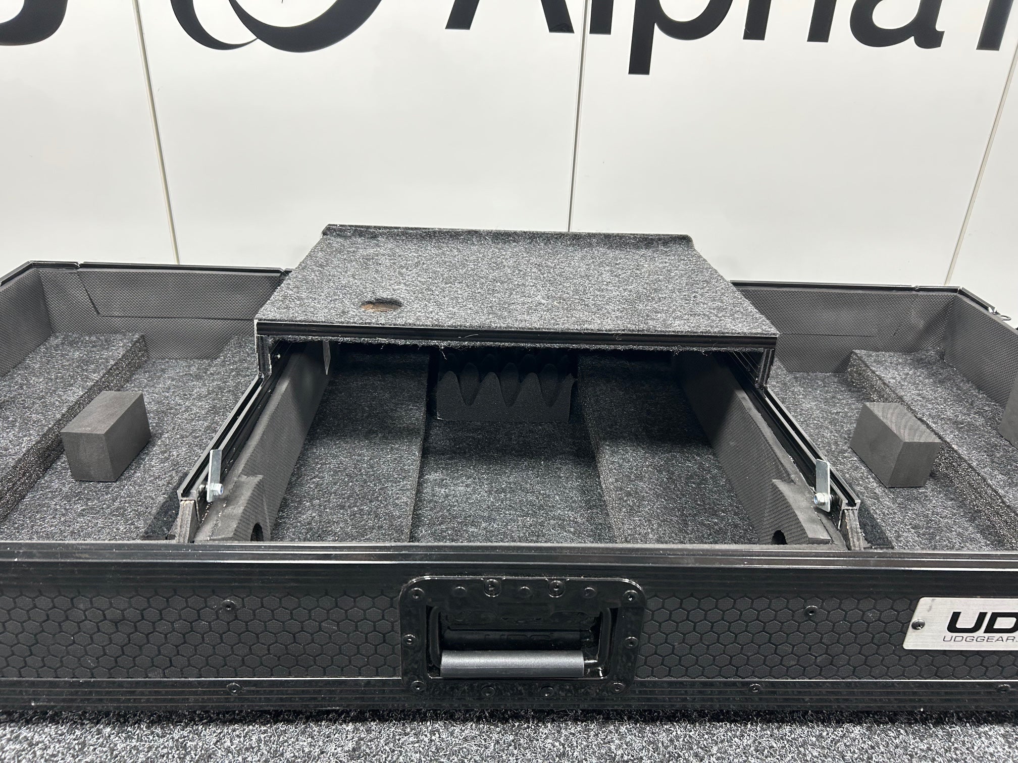 UDG Ultimate Flight Case Set for Pioneer DJ CDJ-3000 & DJM-A9 Black - Pre Owned - Deck Converters