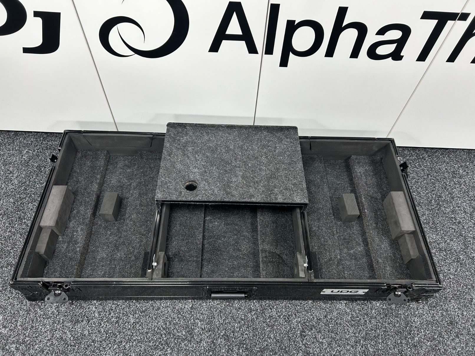 UDG Ultimate Flight Case Set for Pioneer DJ CDJ-3000 & DJM-A9 Black - Pre Owned - Deck Converters