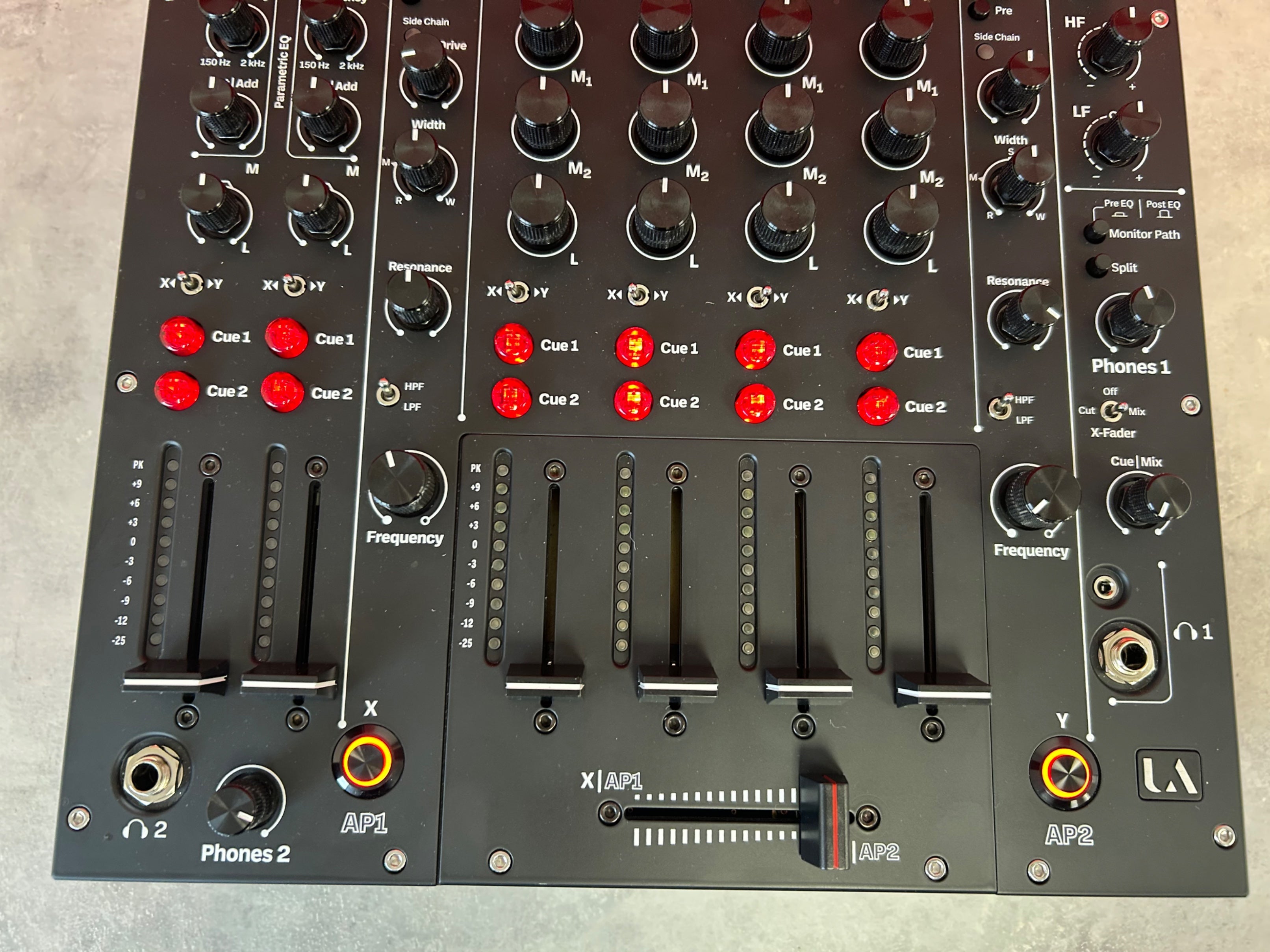 Union Audio ELARA.6 Linear 6 Channel Linear Mixer - B Stock - Deck Converters